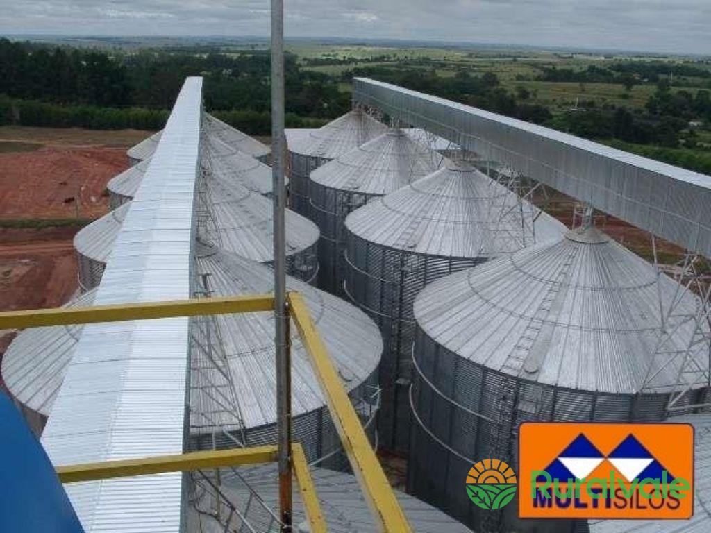 Silos Armazenadores 