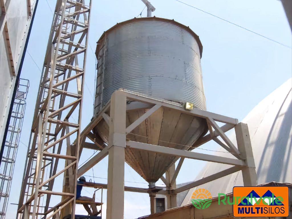Silos Armazenadores 